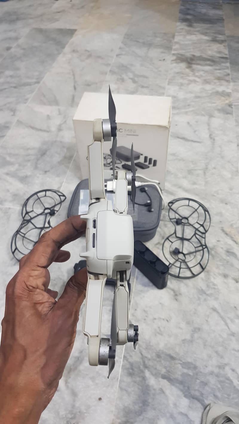 dji mavic mini combo 4