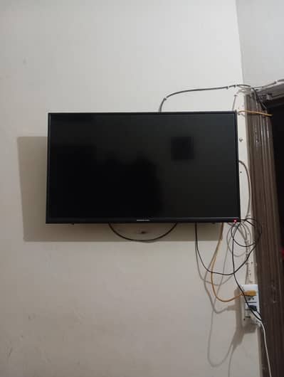 LED 40 inches
