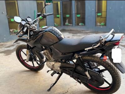 Yamaha YBR 125G 2015 | Black | Punjab Registered | Good Condition