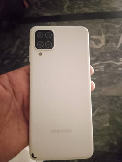Samsung galaxy a12