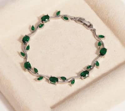 Silver Base Korean Trending Tulip Bracelet
