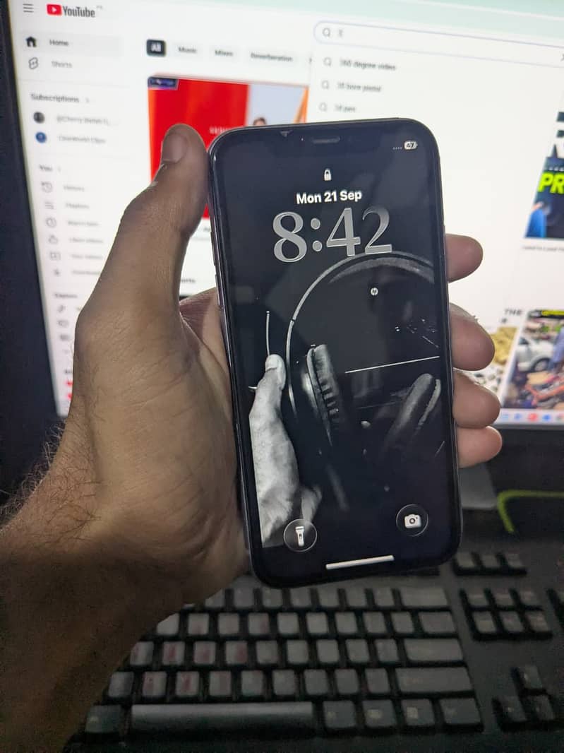 Apple iPhone 11 1