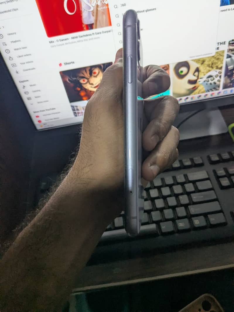 Apple iPhone 11 2