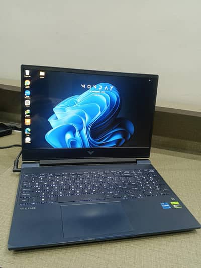 HP Victus 15 | i5-12450H | RTX 3050 4GB | 16GB RAM | 512GB SSD