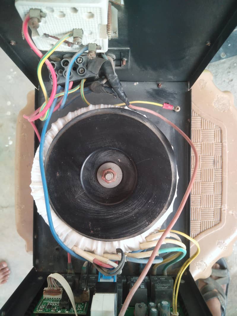 AC Automatic voltage steplizer (stablizer) 6