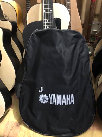 Premium guitar bags for sale (yamaha)