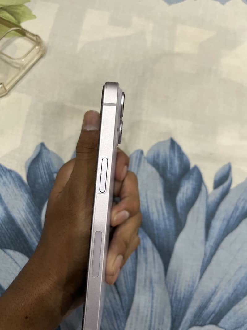 Apple iPhone 14 6