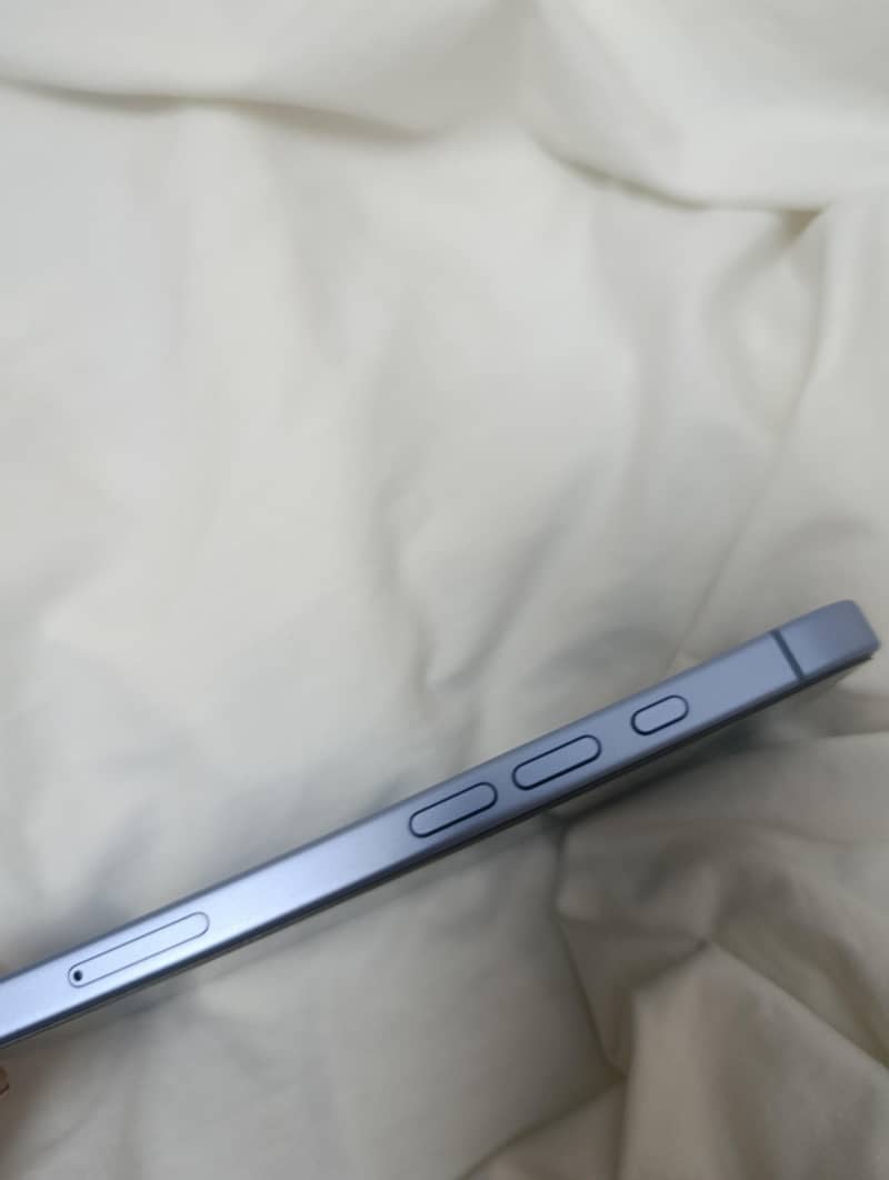 iPhone 17 1