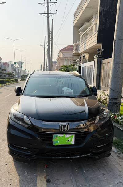 Honda Vezel Hybrid Z Sensing 2016