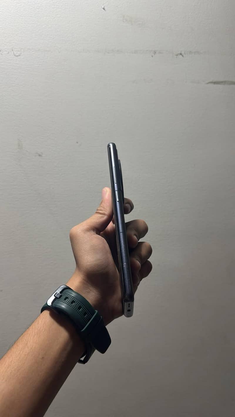 One Plus 12R 4