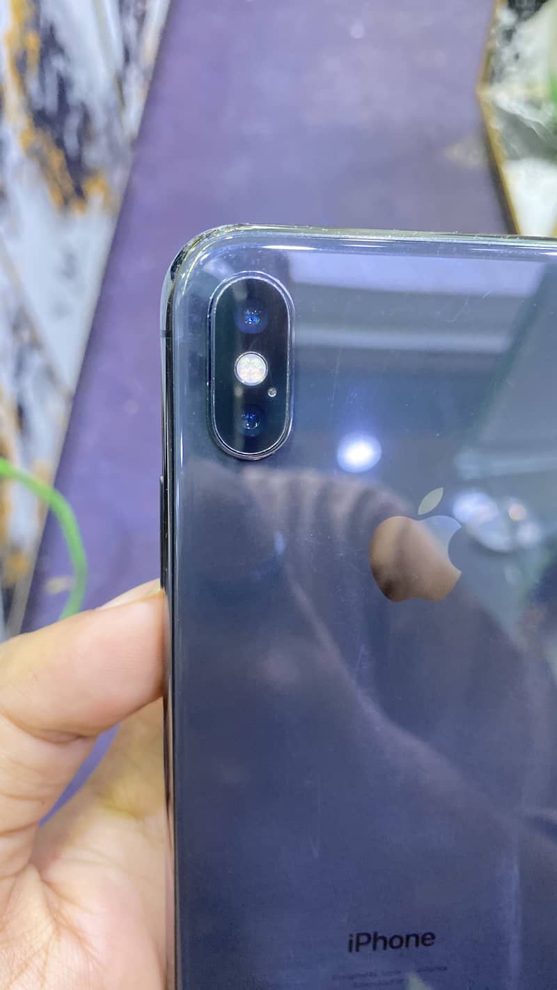 Apple iPhone X 2