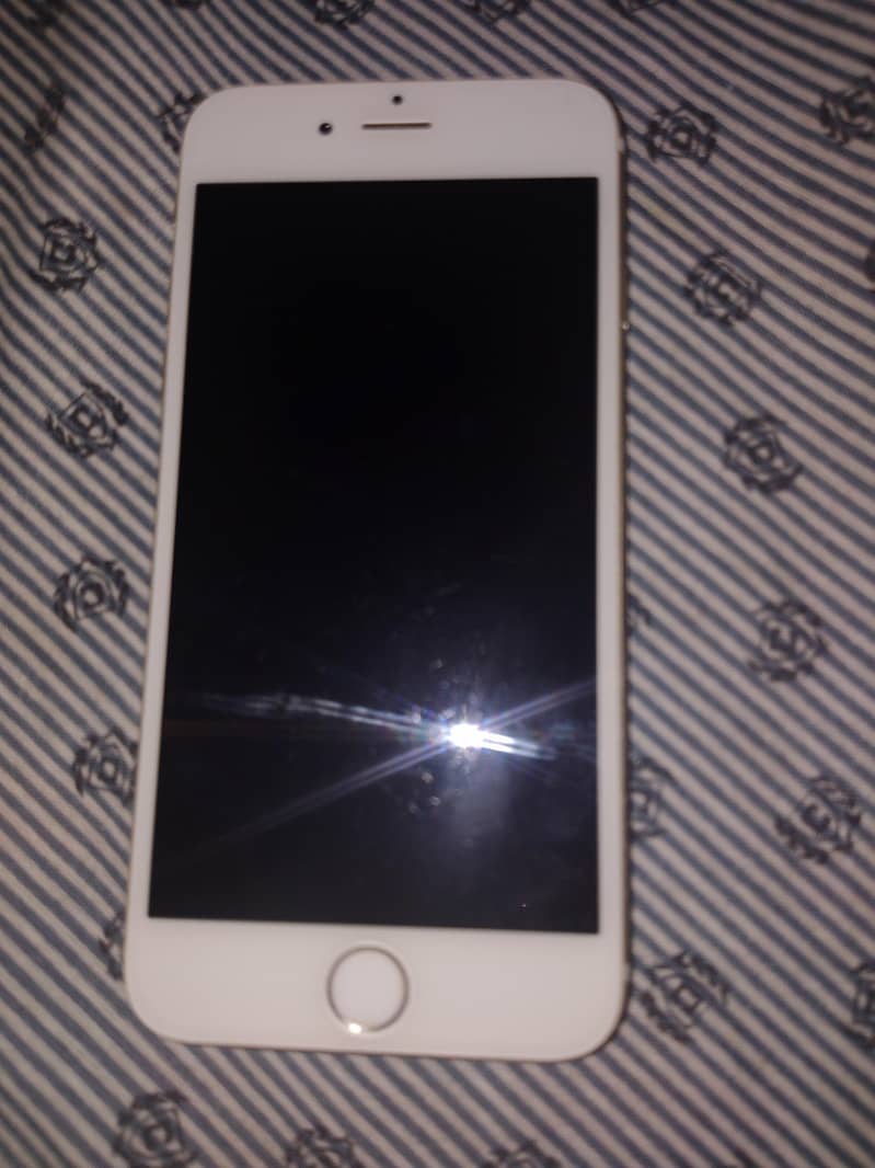 Apple iPhone 6S 1