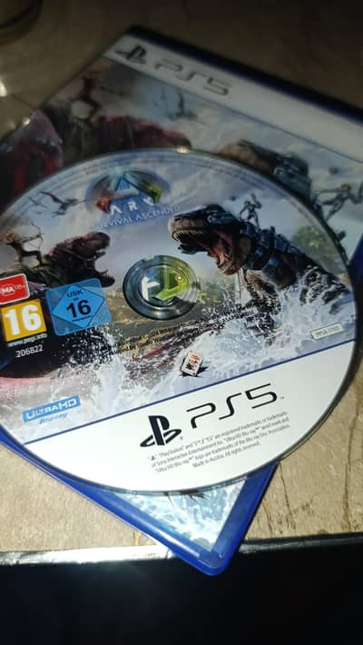 ARK : Survival Ascended Disc PS5 , Top Notch Condition