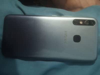 Infinix Hot 8