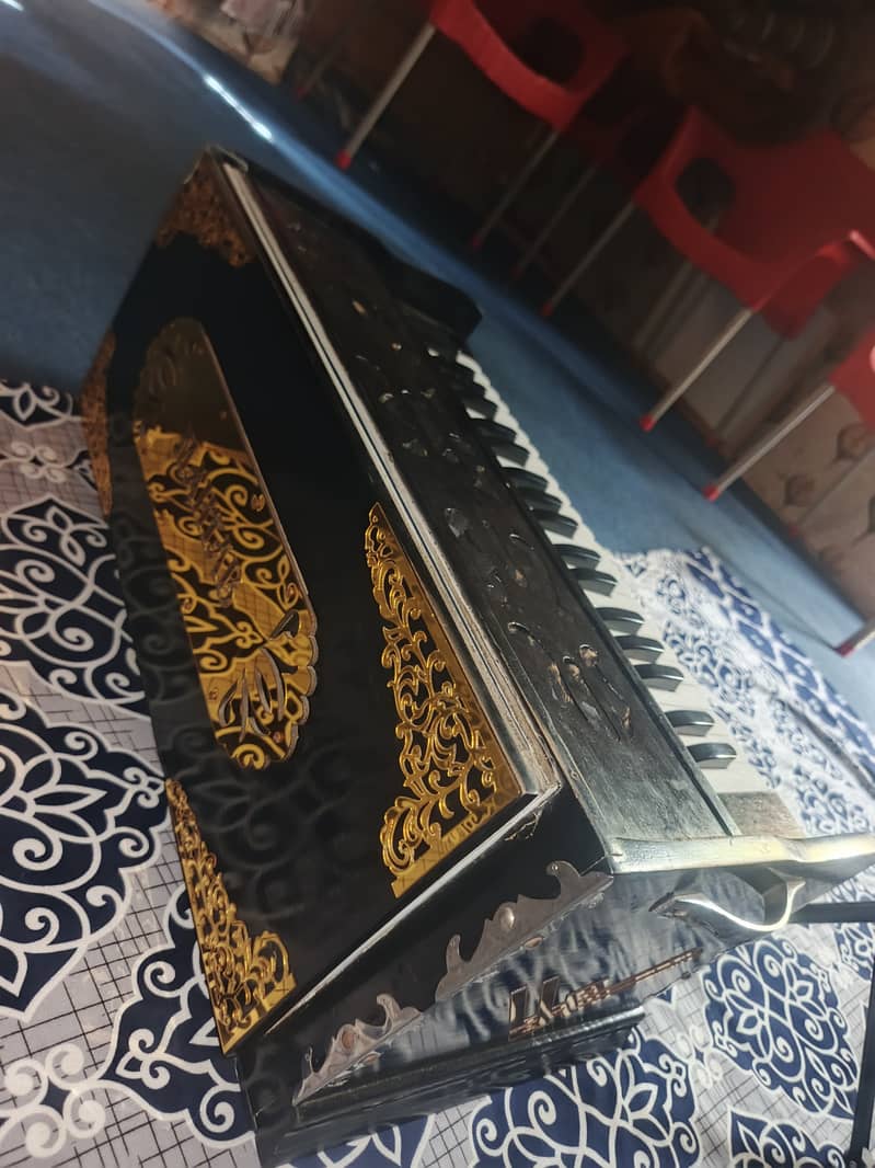 Indian harmoniam 3