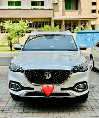 MG HS 2021