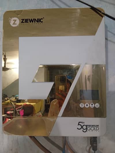 Ziewnic Solar Inverter 4.5KW | 5th Generation Premium Gold