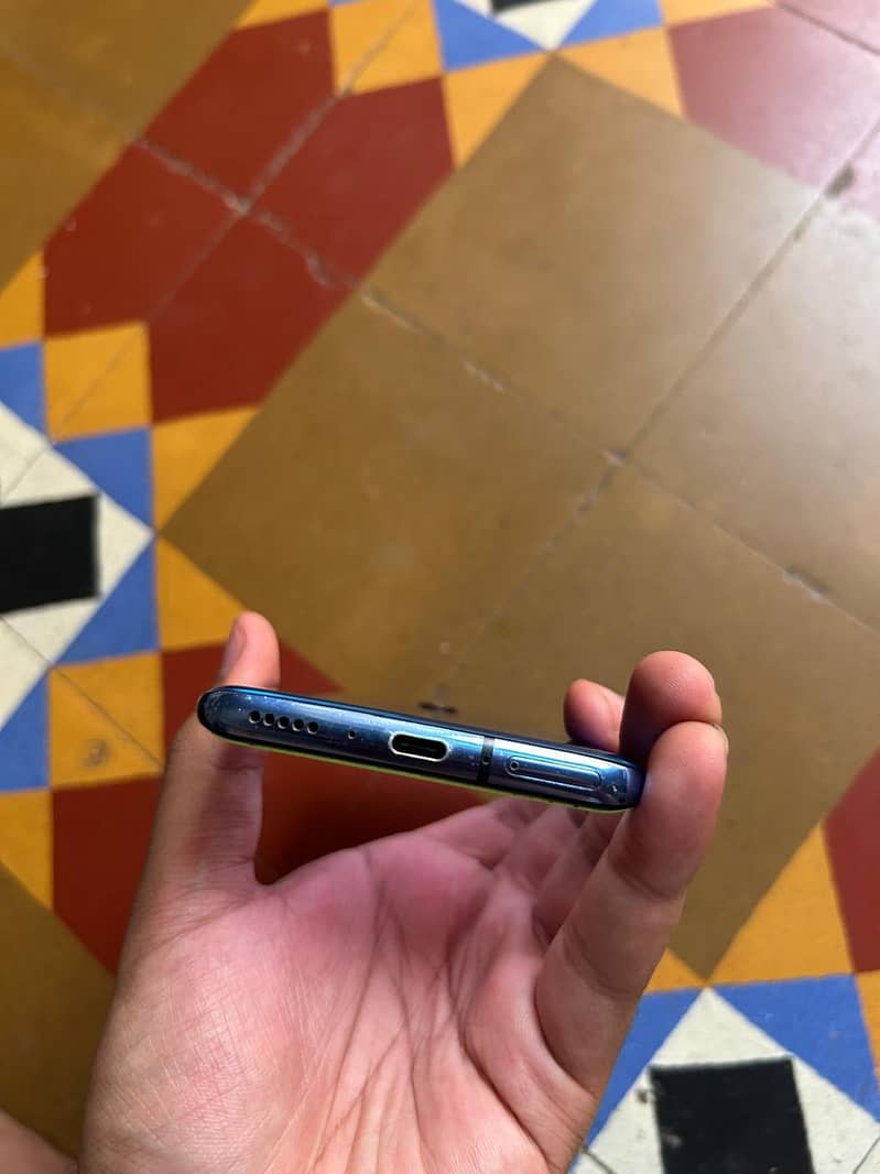 One Plus 7 Pro 4