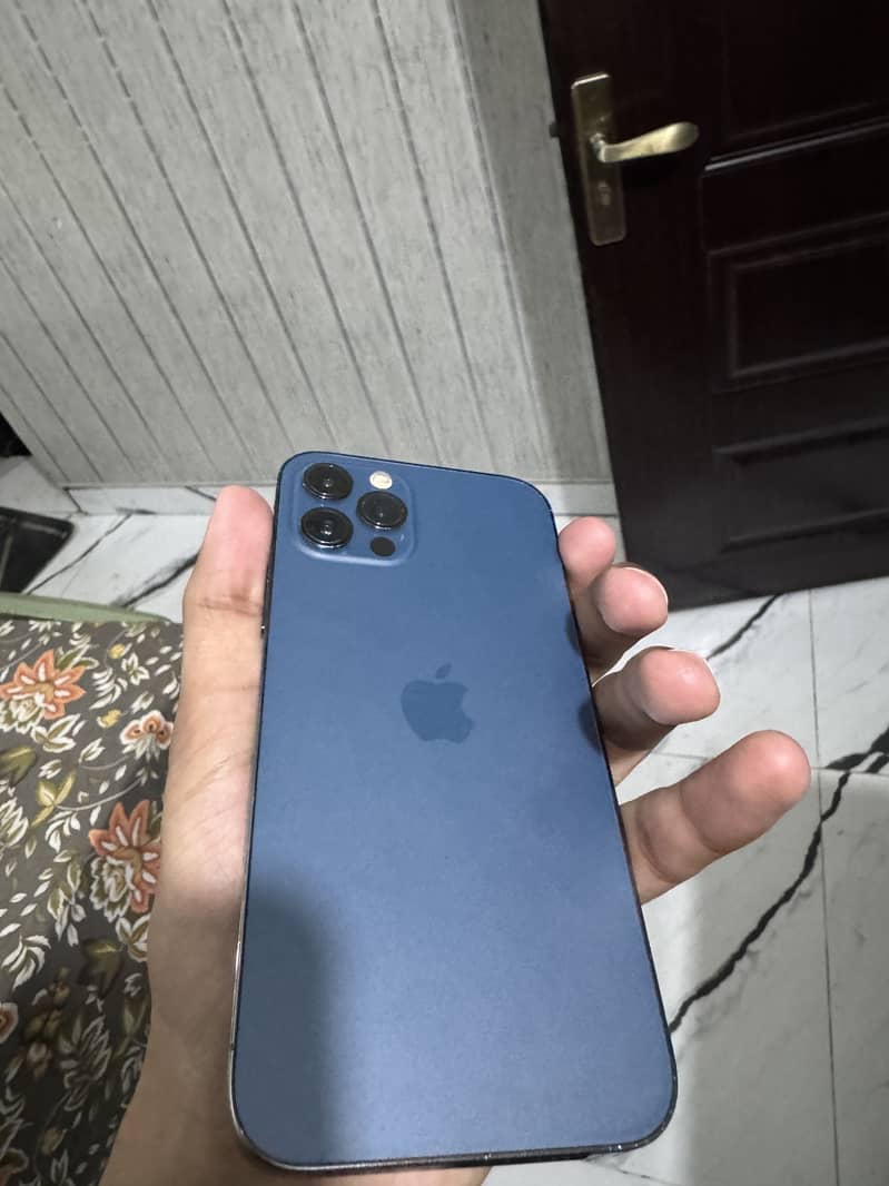 Apple iPhone 12 Pro 1