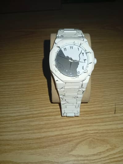 marble aura watch