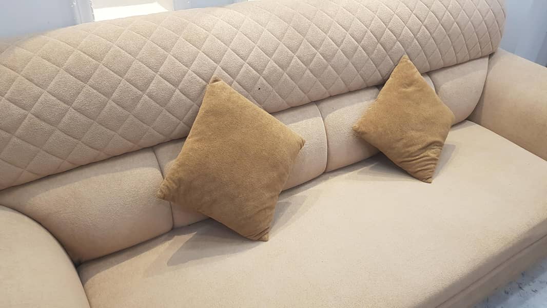 Sofa Set 5 Seater 2