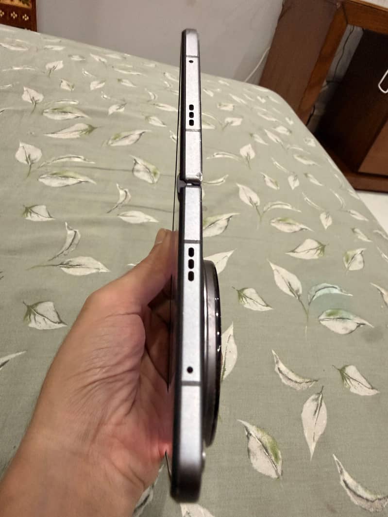 One Plus Open 7