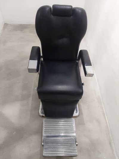 new & fresh chair for salon