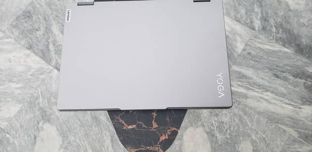 Lenovo Yoga 7 2. in 1 Touchscreen Laptop premium Powerful