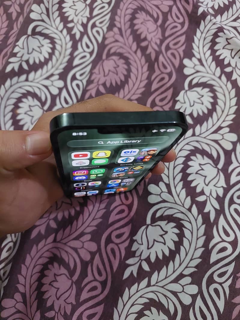 Apple iPhone 13 Pro 5