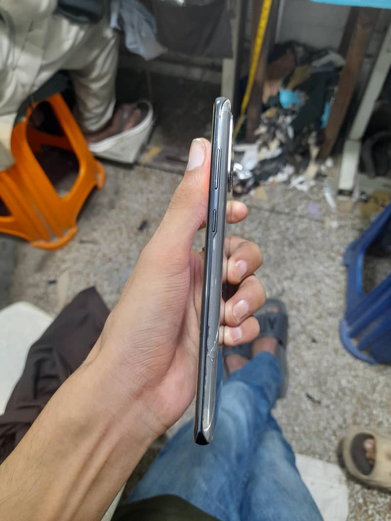 Samsung Mobile S20 Plus patch 1
