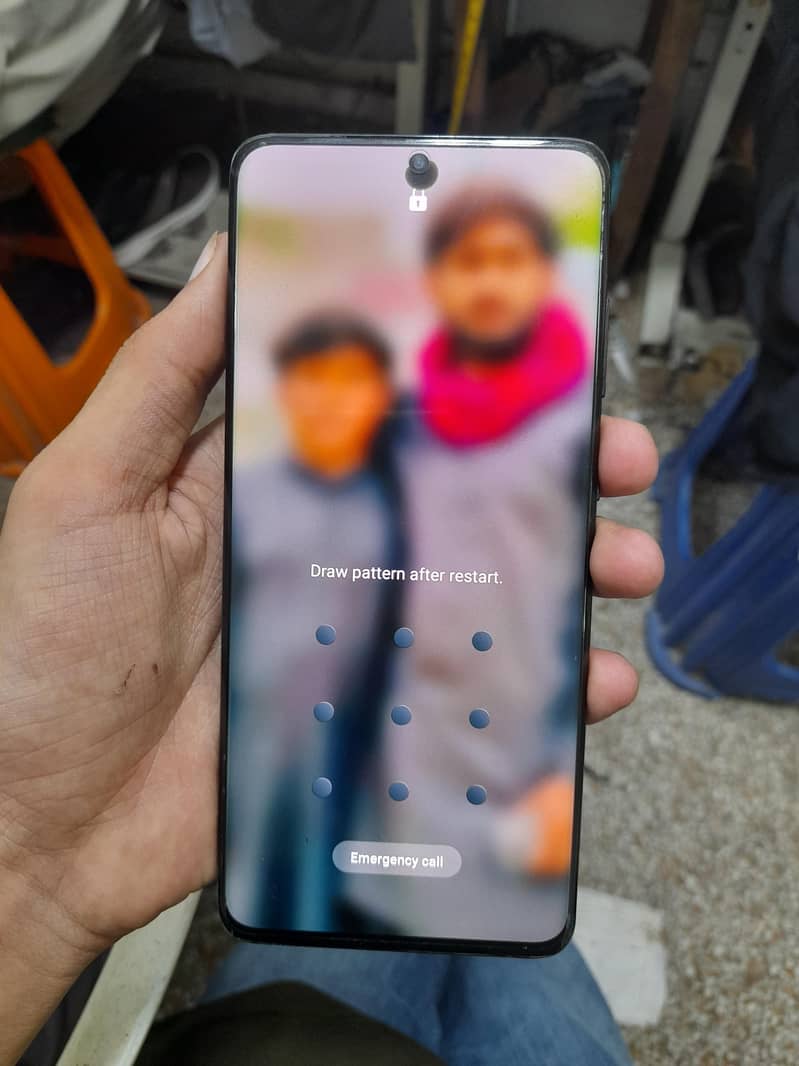 Samsung Mobile S20 Plus patch 6