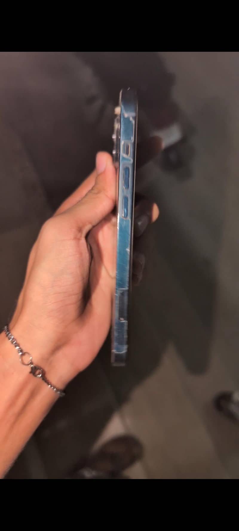 Apple iPhone 13 3