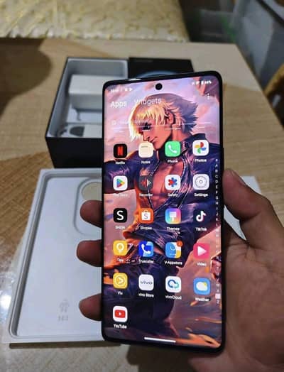 v40 5G 12256gb PTA approved 10,by 10 condition