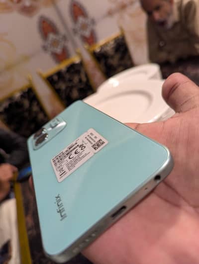 Infinix Hot 50i with box charger 6/128