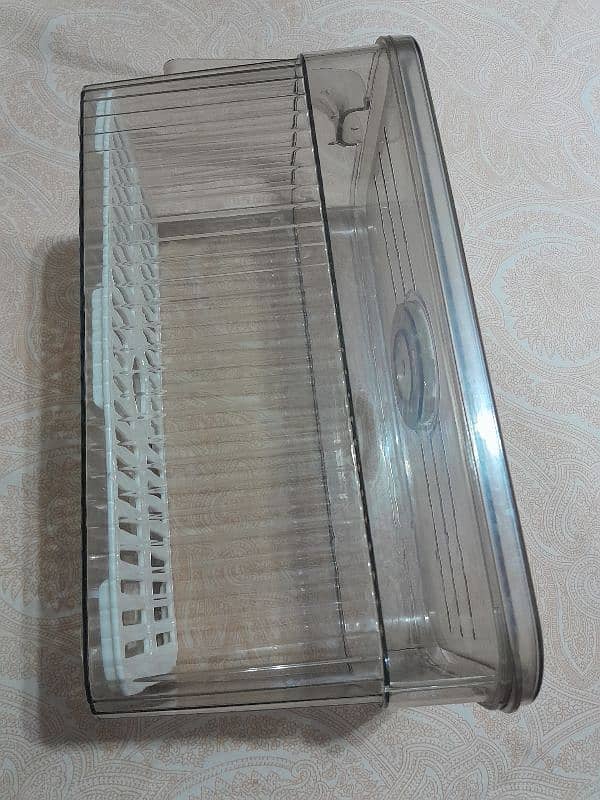 fridge container 1