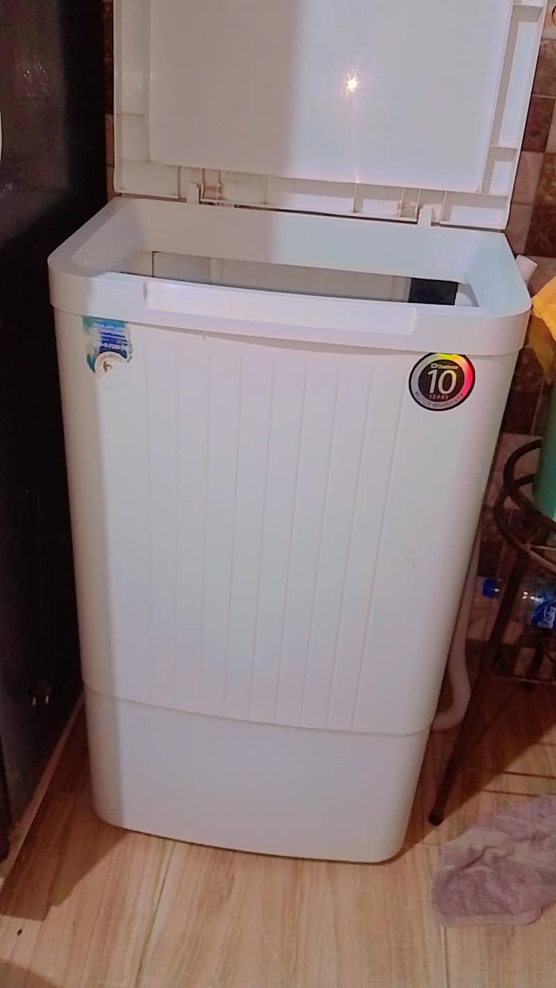 Dawlance washing machine 2