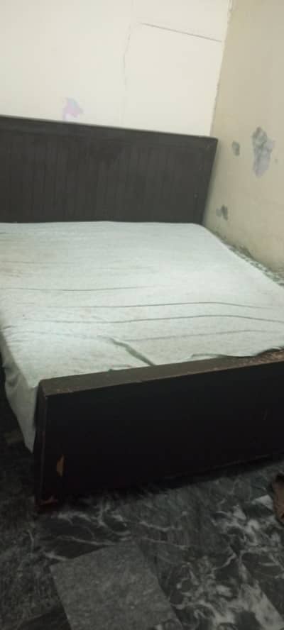 Bed & Mattress