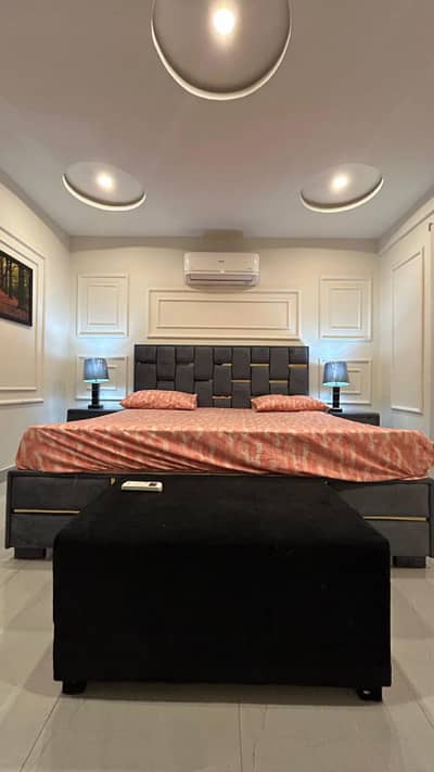 DAILY BASIS ONE BEDROOM FURNISHED APARTMENT FOR RENT IN IQBAL BLOCK BAHRIA TOWN LAHORE