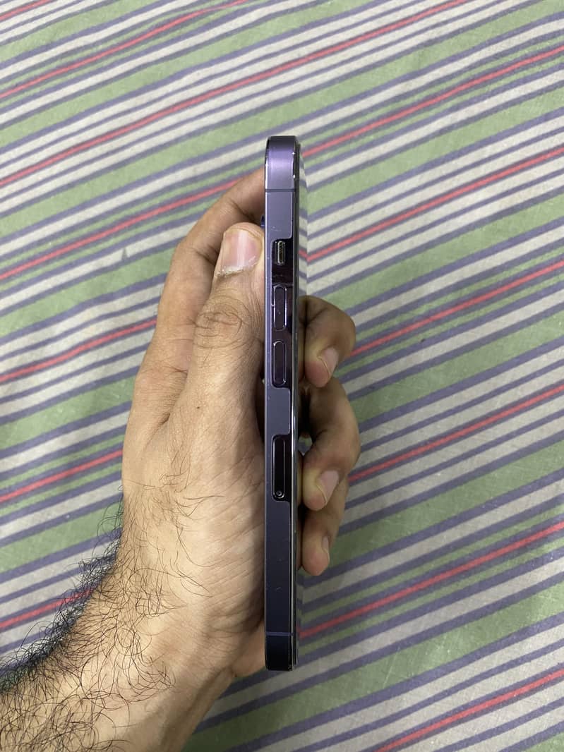 Apple iPhone 14 Pro 3