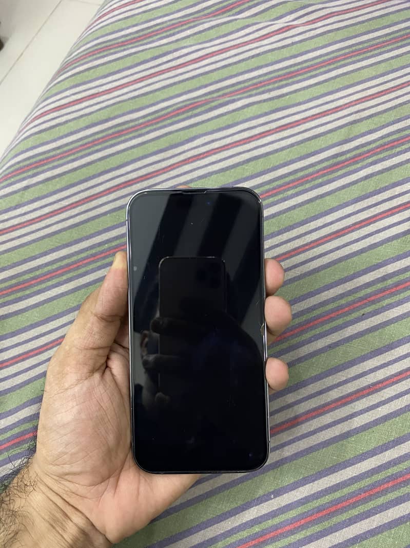 Apple iPhone 14 Pro 4