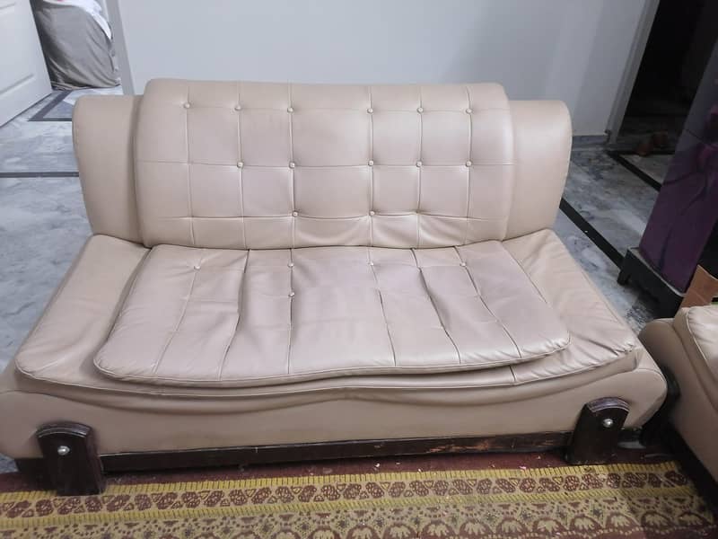 7 Seater 0