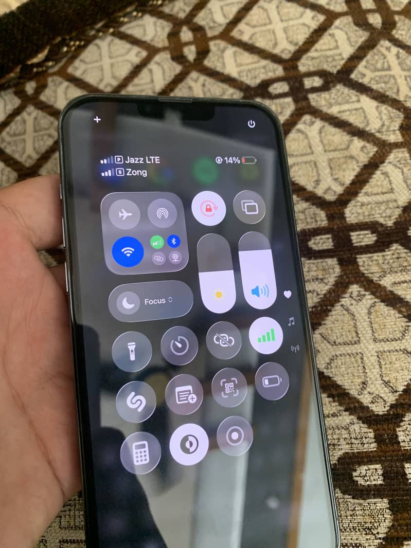 Apple iPhone 13 Pro Max 2