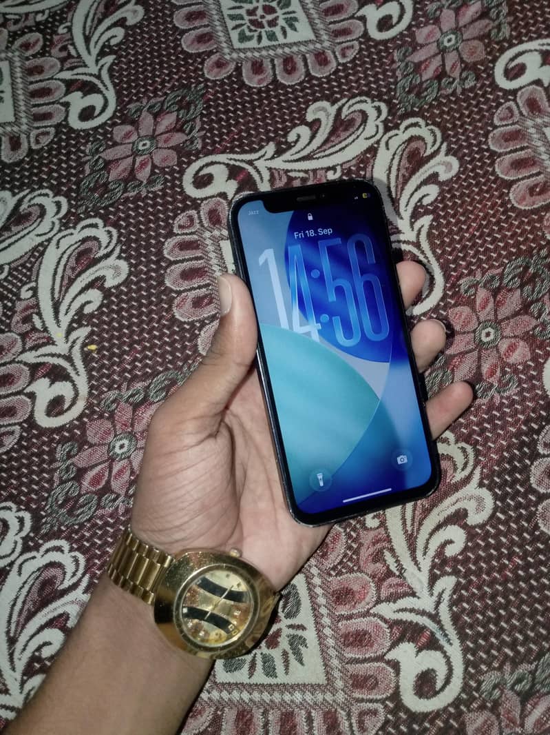 Apple iPhone 12 mini 1