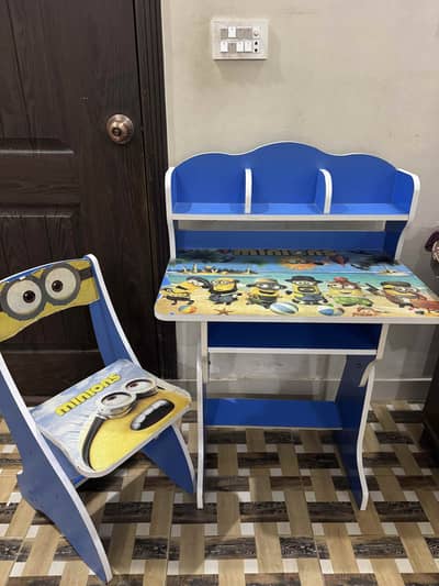 Study table and chair set