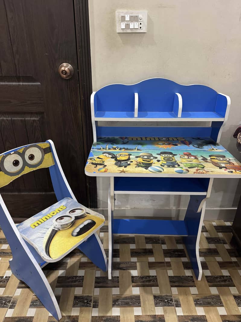 Study table and chair set 0