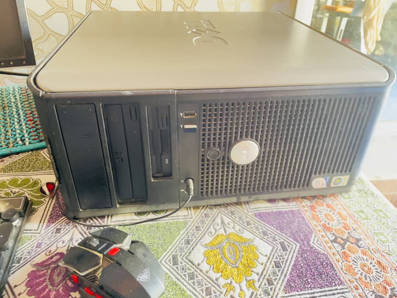 DELL COMPUTER 1
