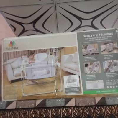 Deluxe 4in1 bassinet