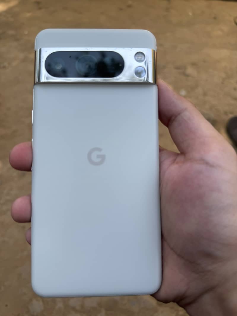 Google Pixel 8 Pro 0