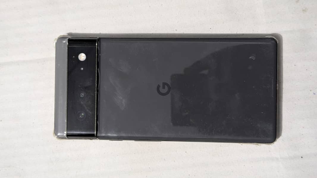 Google Pixel 6 4