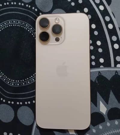 Apple iPhone 16 Pro Max